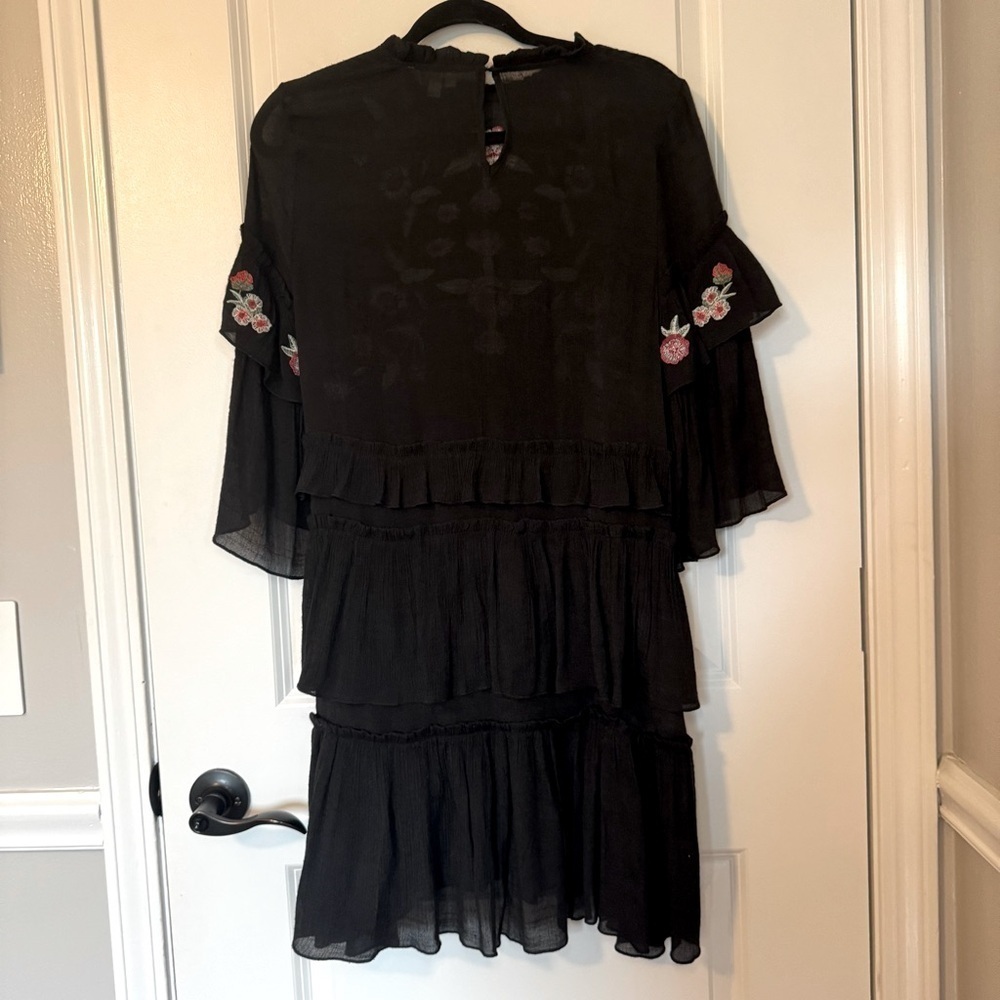 Umgee Black Floral Embroidered Tiered Size Small Gauze Dress - Picture 5 of 8